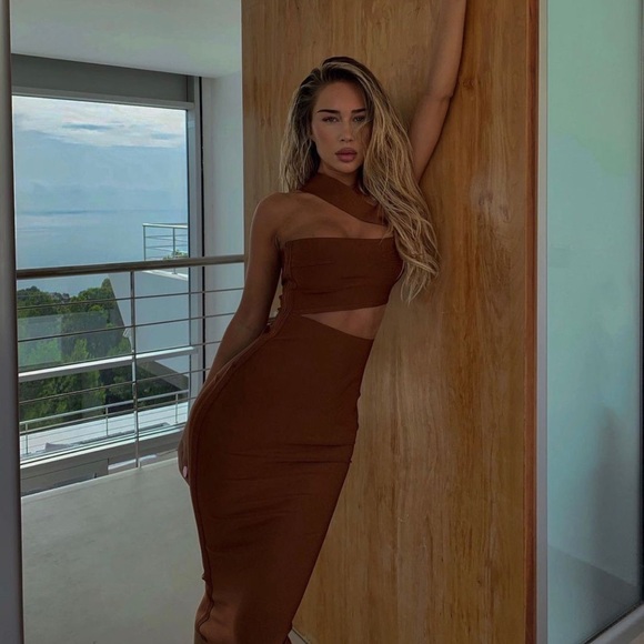 NWOT HOUSE OF CB AINA BROWN BANDAGE DRESS - Picture 5 of 11